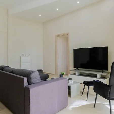 Roselyn 3-bdrm Suite, Vesta Philoxenia Appartement Thessaloniki