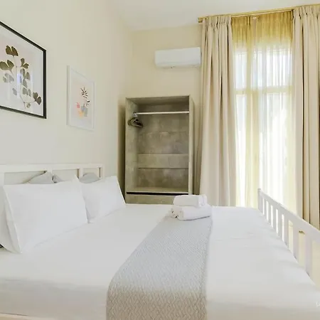 Roselyn 3-bdrm Suite, Vesta Philoxenia Thessaloniki